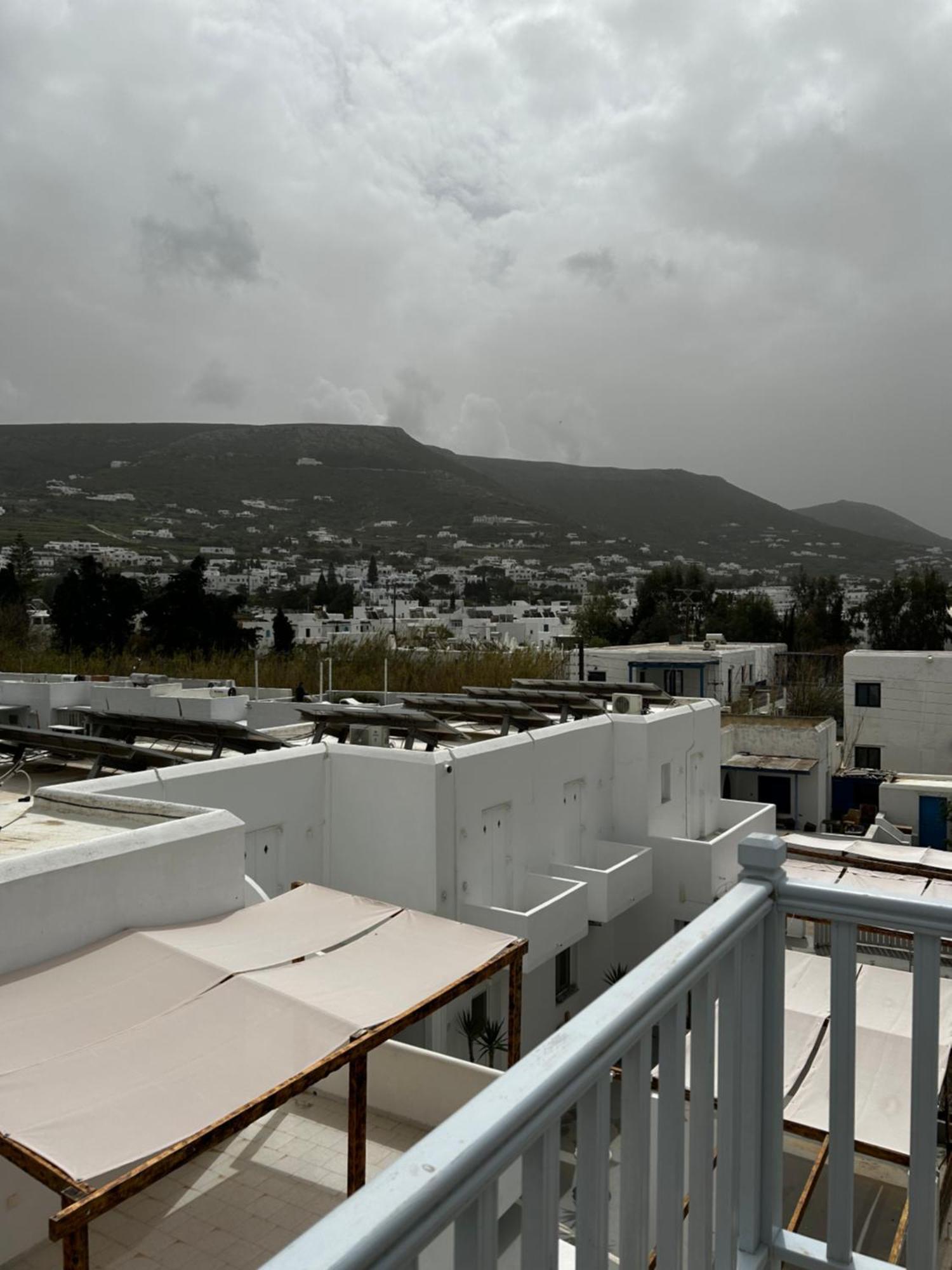 Hotel Livadia Párosz Kültér fotó
