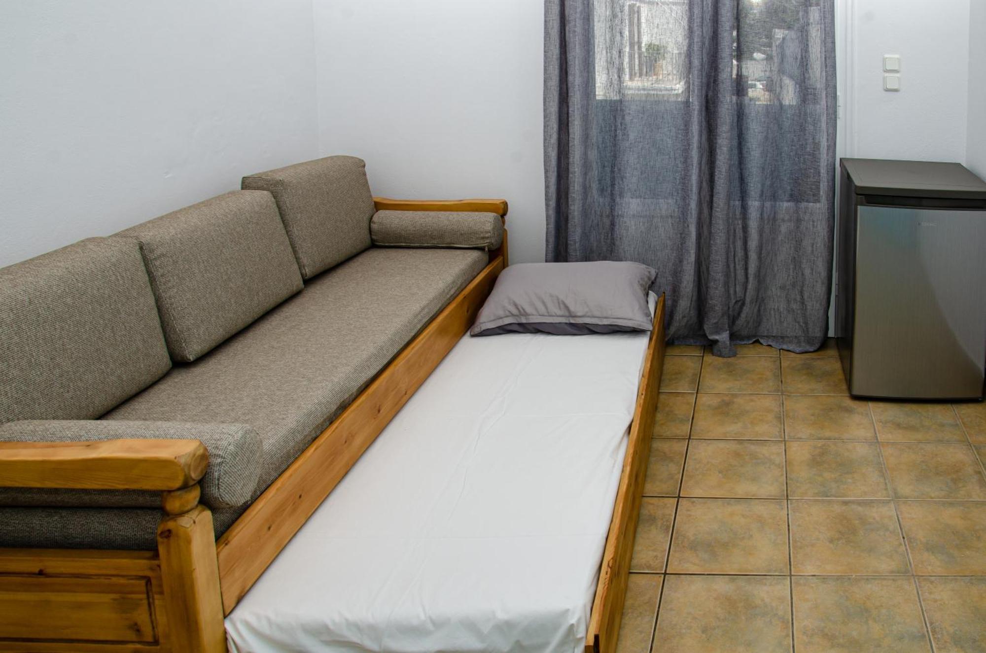 Hotel Livadia Párosz Kültér fotó