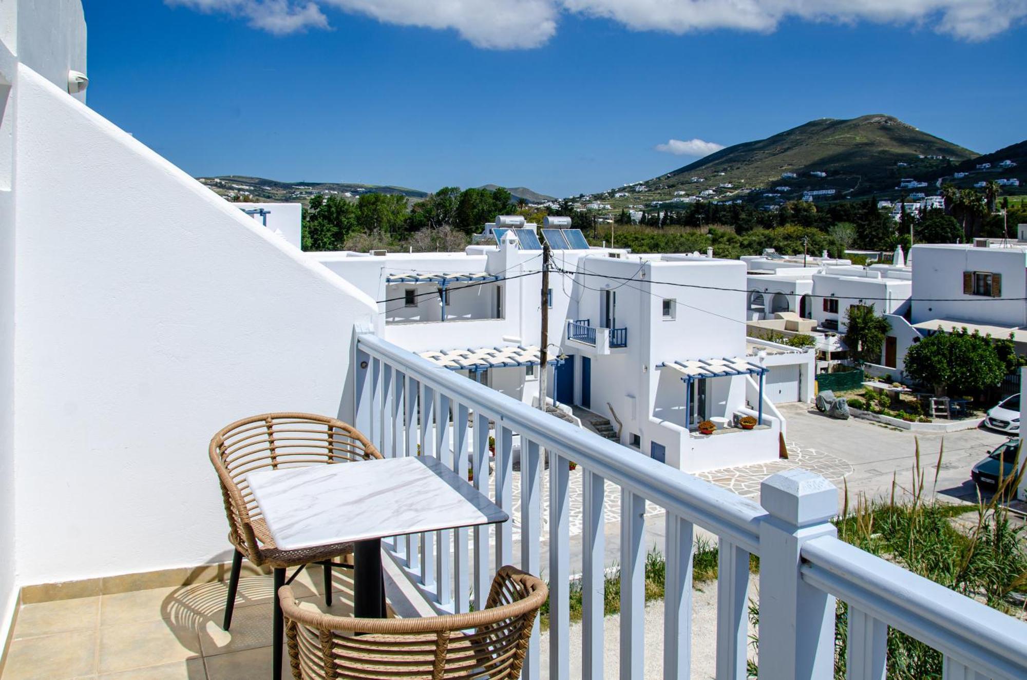 Hotel Livadia Párosz Kültér fotó